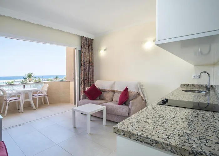 Marina View Modern Apartament